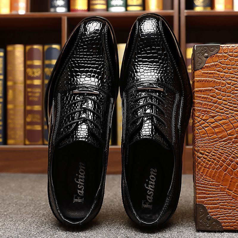 Sapatos Sociais Masculinos de  - Formal Dress avaliação e preço
